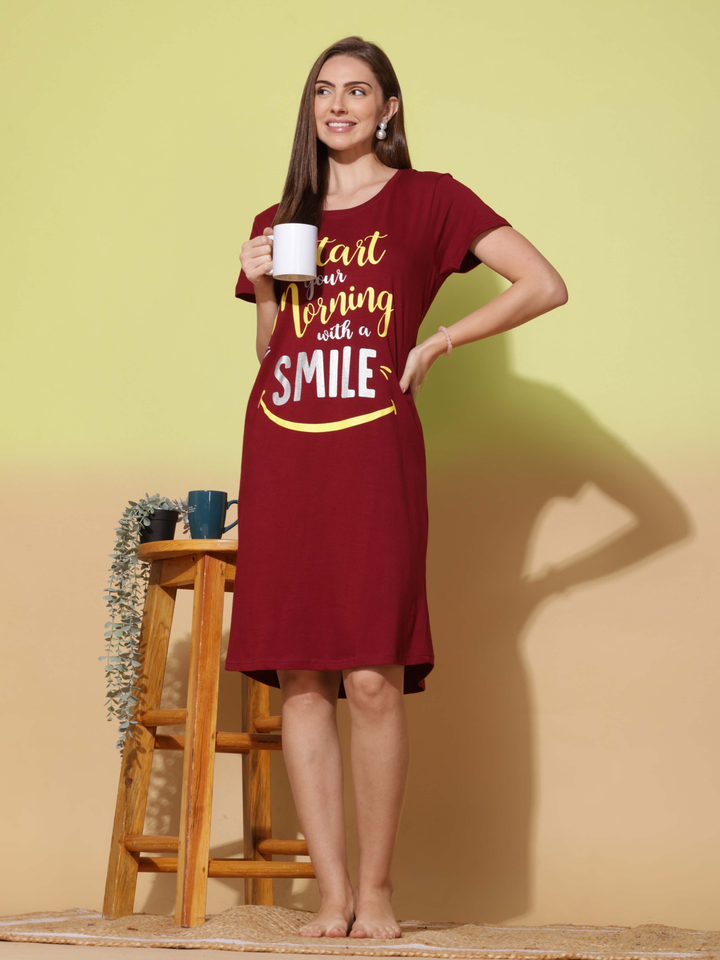 Soft High Quality Cotton Ruby Red Printed Short Nighty for Women