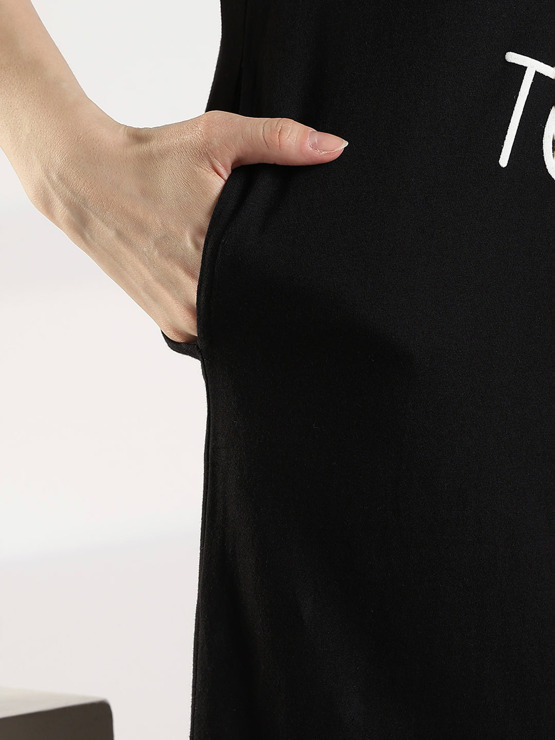 Black High Quality Cotton Knee Length Short Night Dress for Women