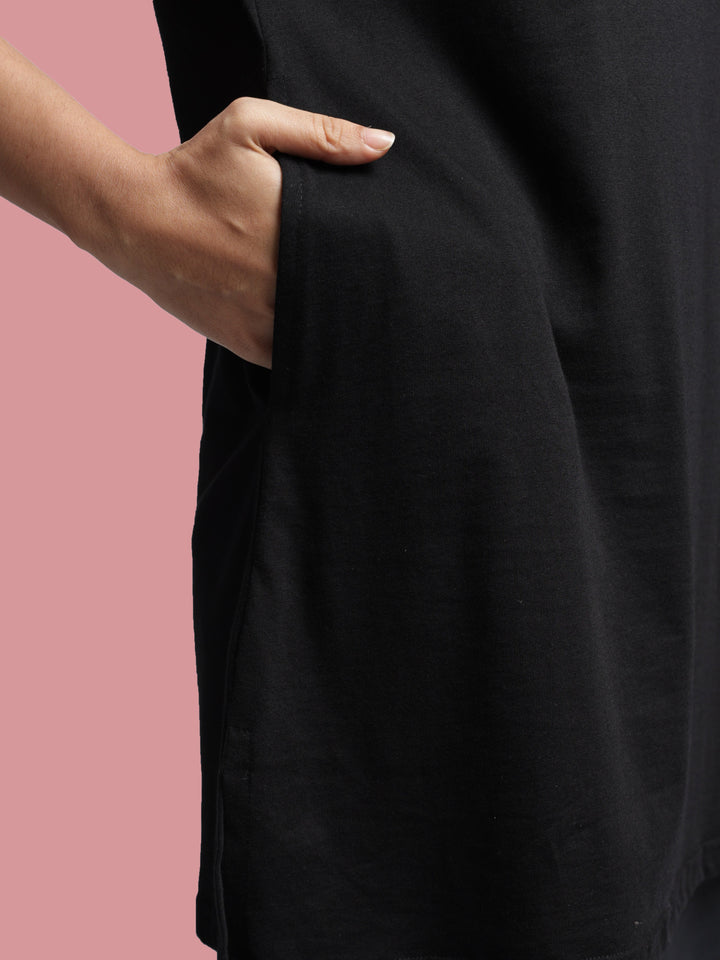 Long Black Cotton T-Shirt for Women with Side Pockets