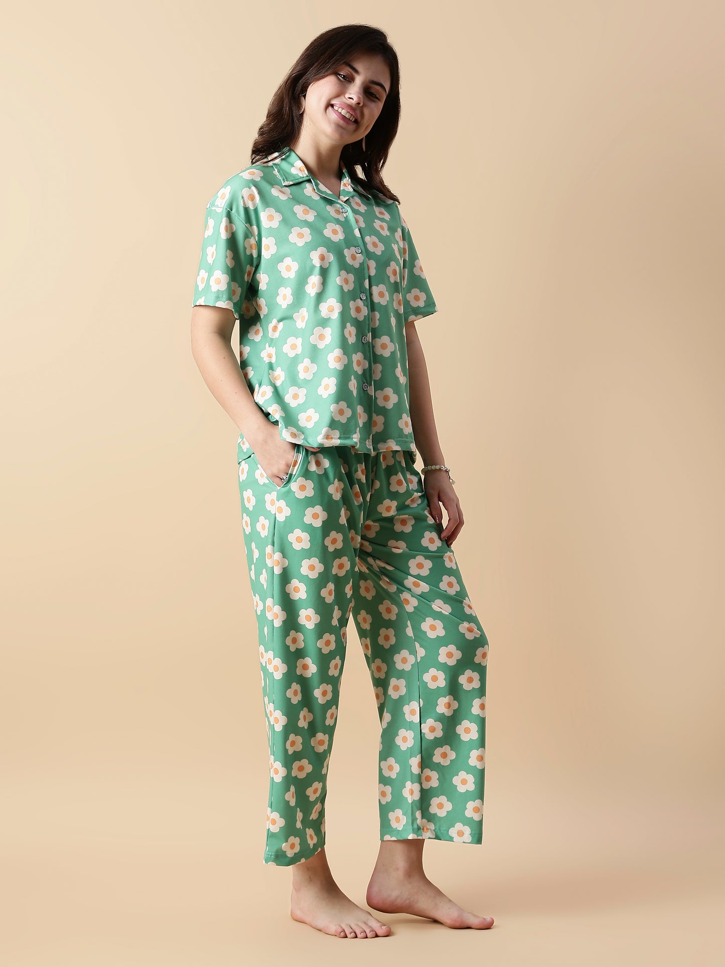 Flower Power Daisy Print Soft Girls Pajama Sets