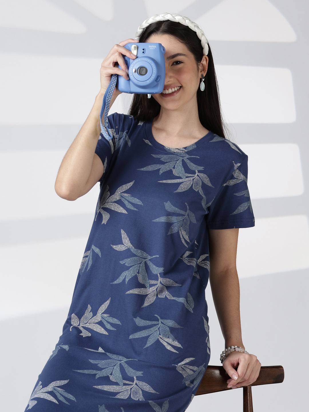Blue leaf printed cotton short nighty for women relaxed fit