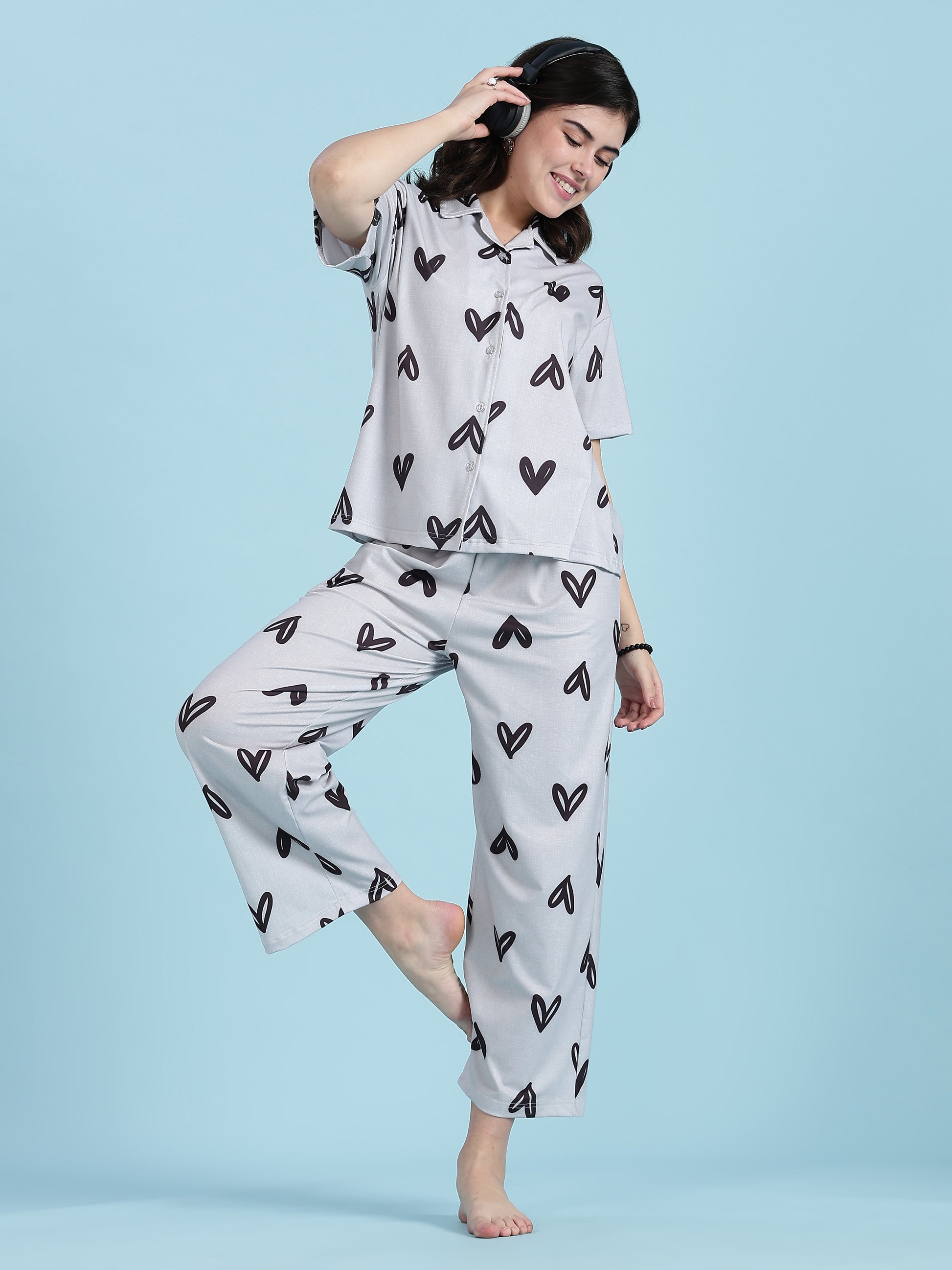Snowy Heart Premium Lycra Loungewear Set For Women