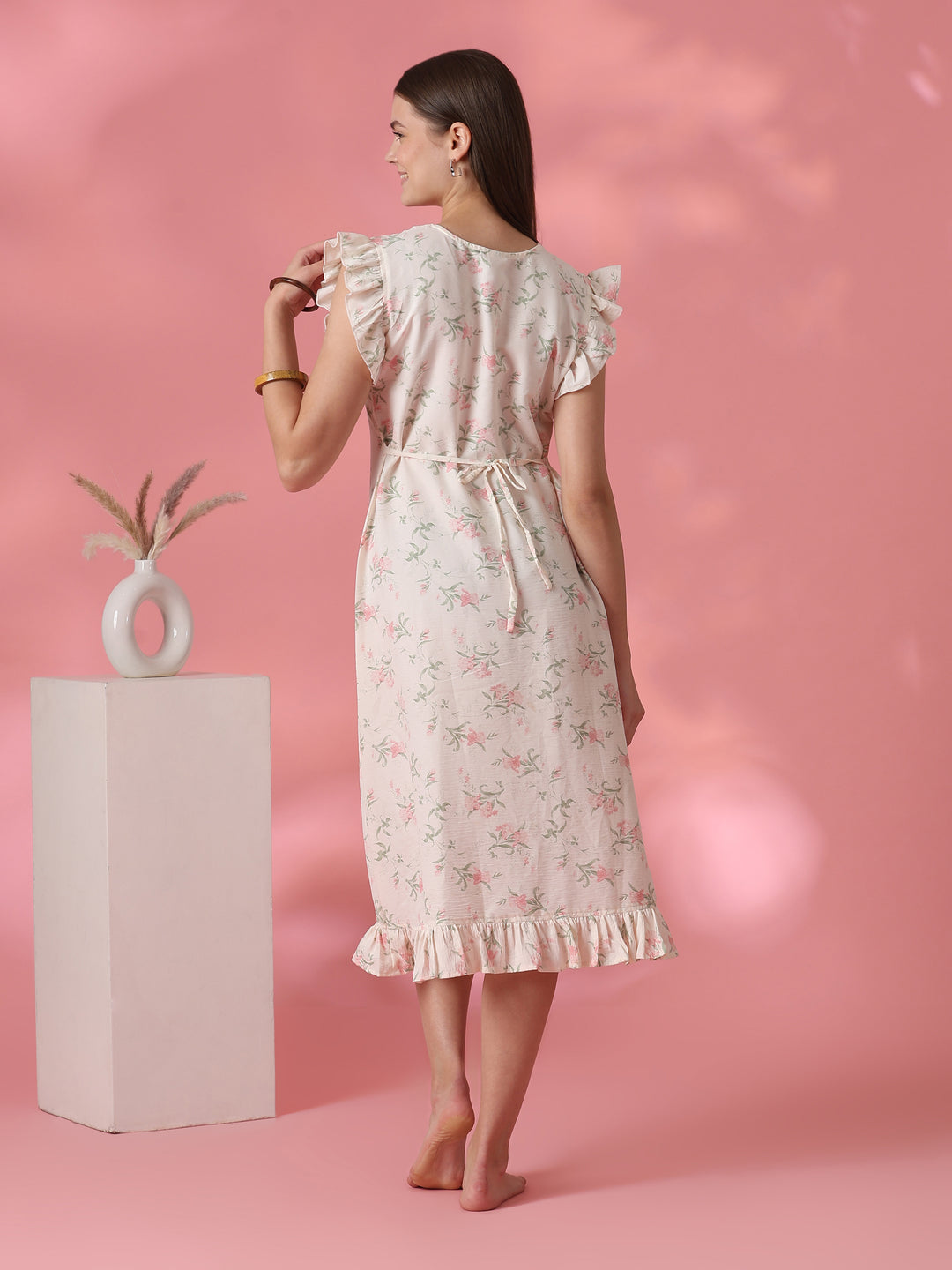 Cream floral crush cotton short nighty for women online