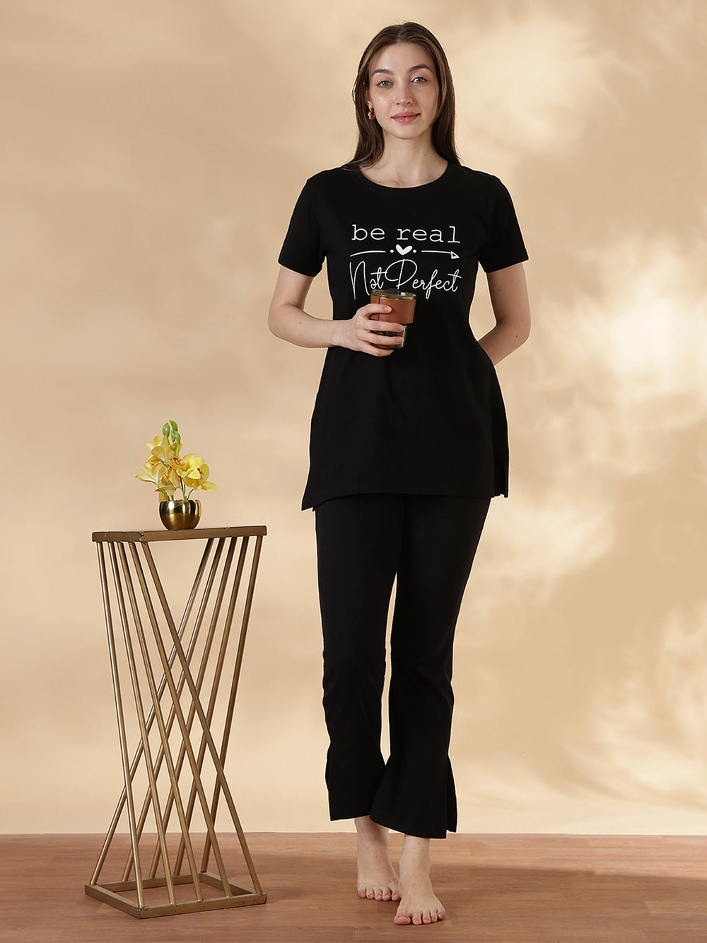 Black cotton plus size long t-shirt for women with pocket