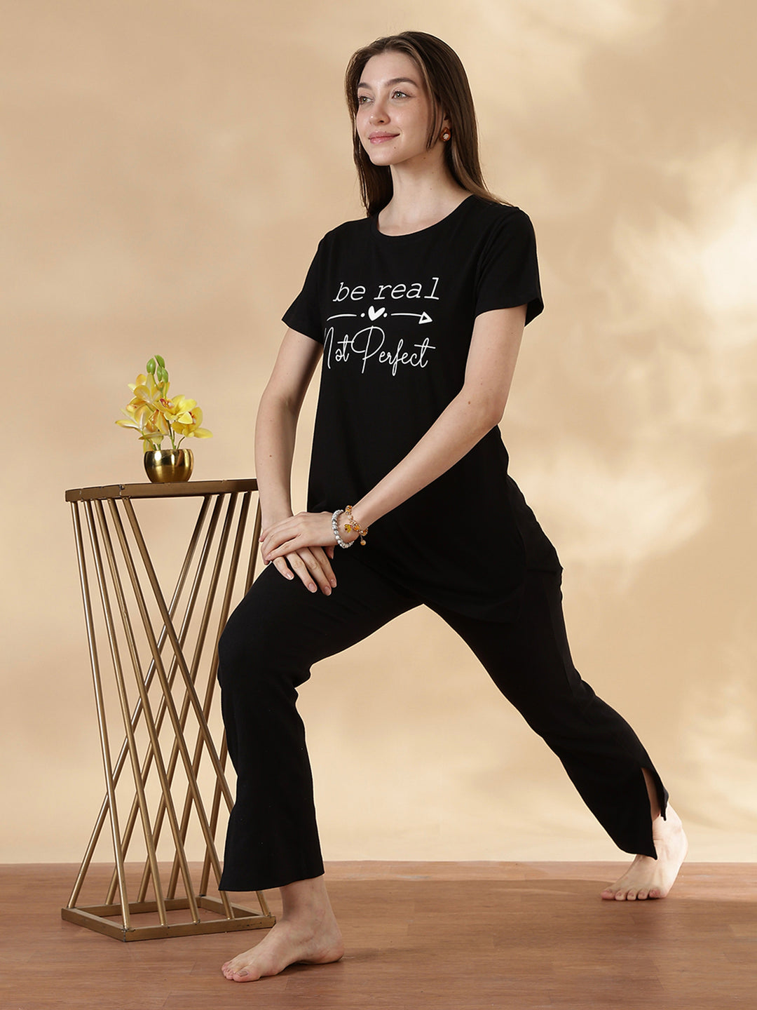 Black cotton plus size long t-shirt for women with pocket
