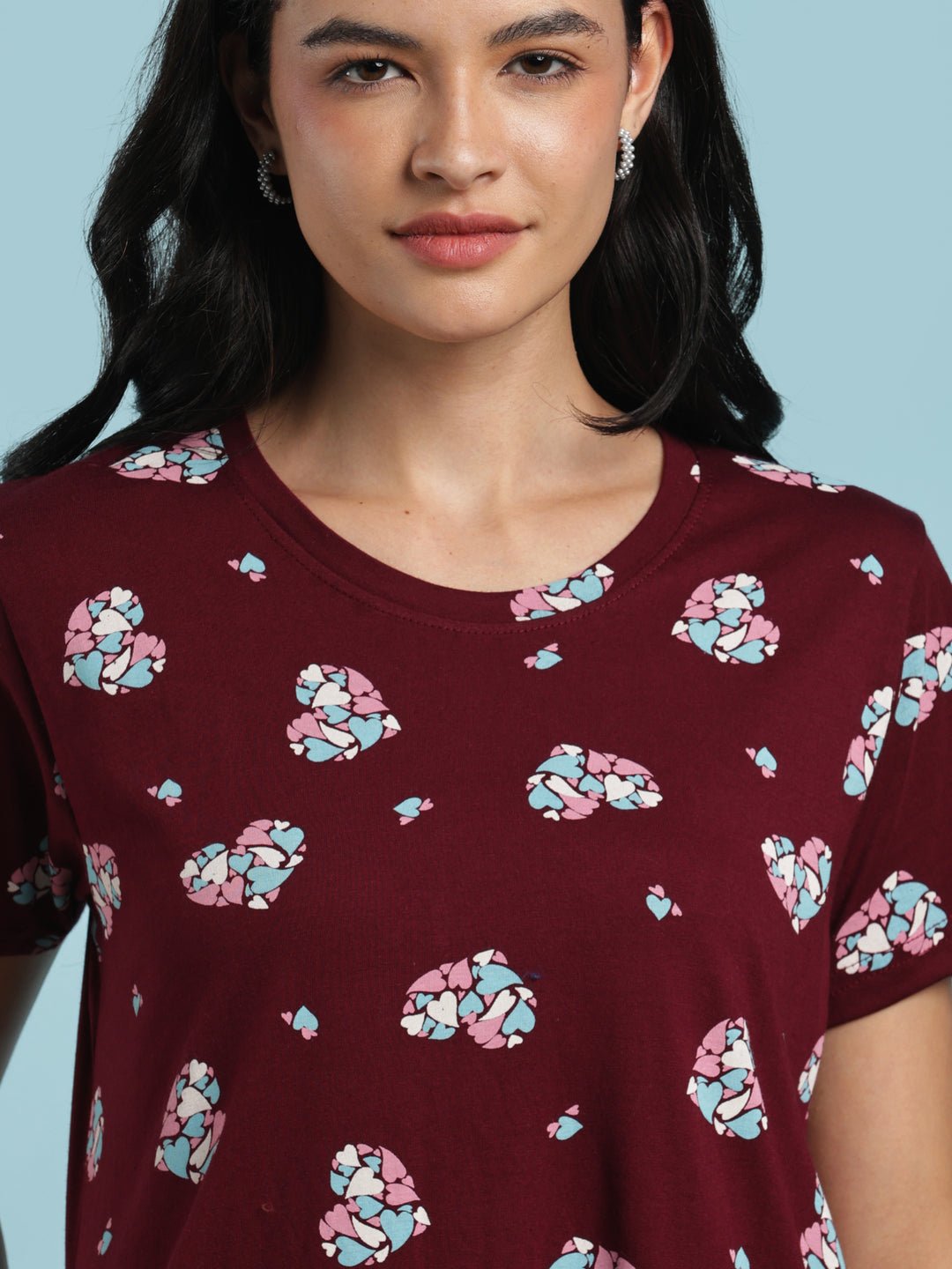 Maroon heart printed short nighty for women online