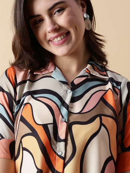 Modern retro print nightdress for girls with short sleeves and shirt collar button front