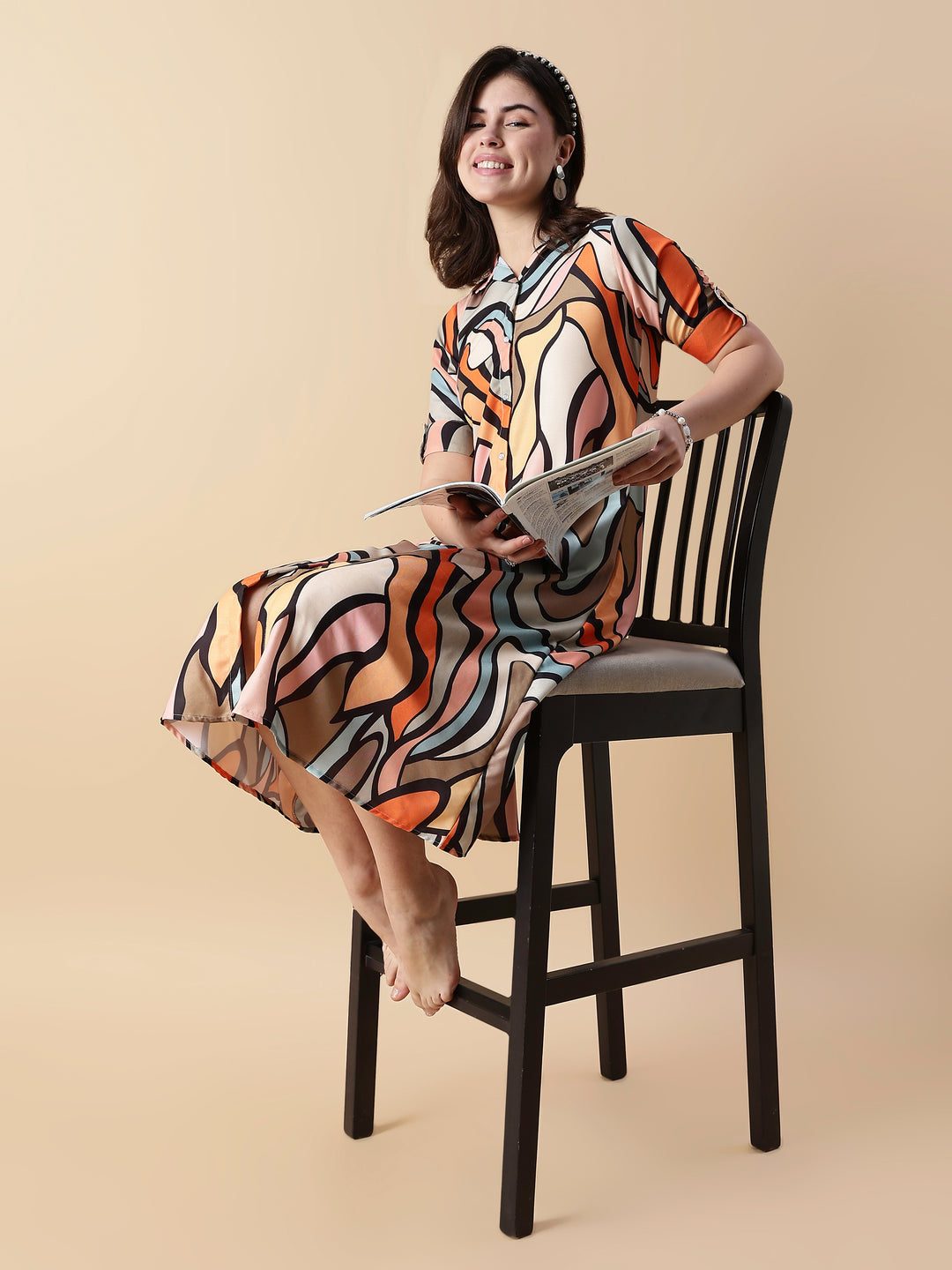 Modern retro print nightdress for girls with short sleeves and shirt collar button front